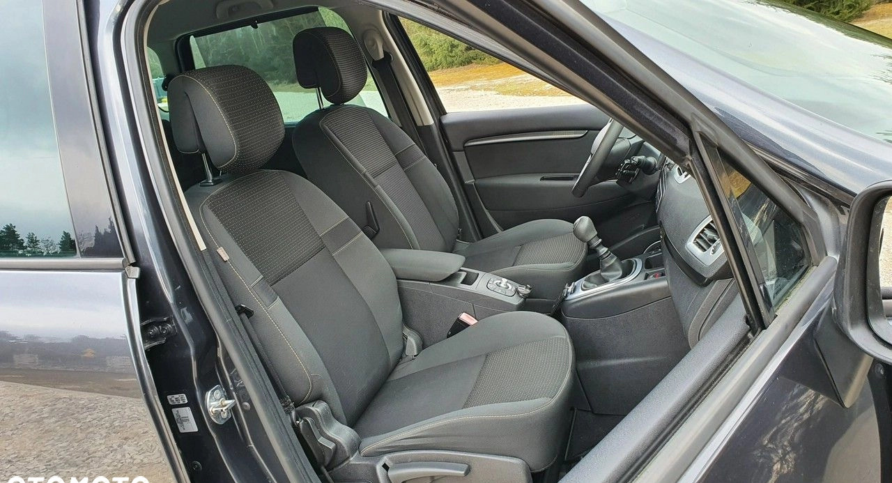 Renault Scenic cena 18700 przebieg: 196142, rok produkcji 2010 z Puławy małe 781